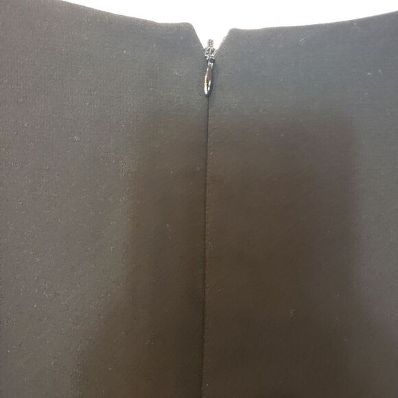 TAHARI Arthur S. Levine Sleeveless Classic Sheath Dress - Picture 6 of 8